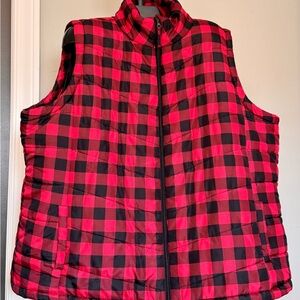 Max Studio Red and Black Checkered Lumberjack Style Puffer Vest Size 3X